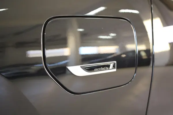 BMW 330 e Pack Desportivo M Auto 17