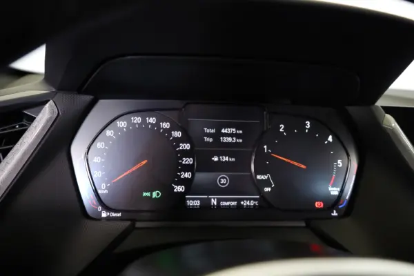 BMW 116 d Pack Desportivo M 24