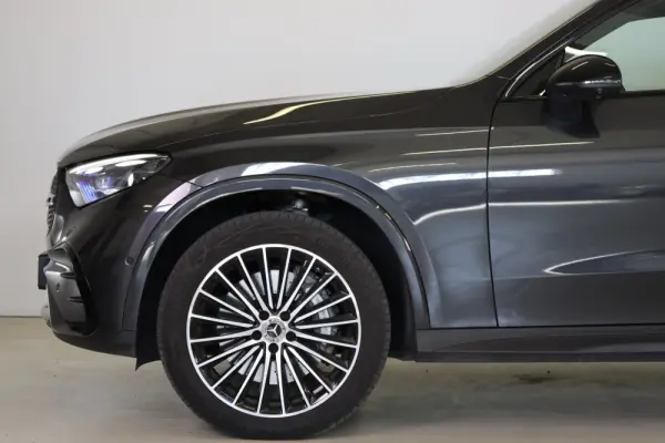 Mercedes-Benz GLC 300 d 4Matic 10