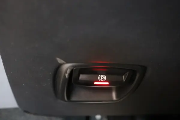 Porsche 718 Boxster 2.5 S 33