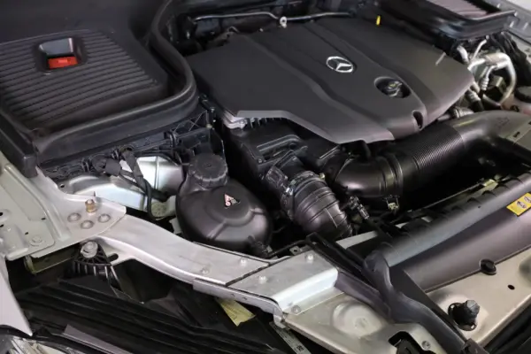 Mercedes-Benz GLC 250 d AMG Line 4-Matic 8