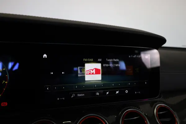Mercedes-Benz E 53 AMG 4Matic+ 36