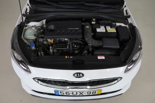 Kia Ceed 1.4 T-GDI TX+SRF 7DCT 10