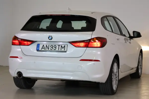 BMW 116 d Advantage Auto 17