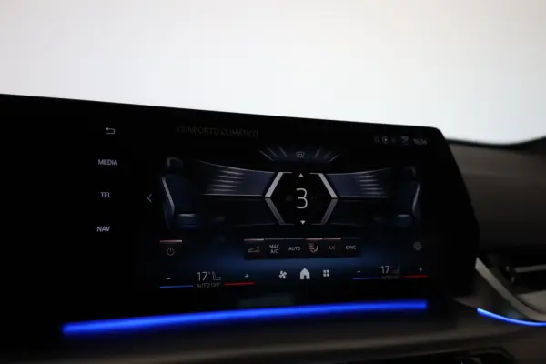 BMW X2 sDrive20i Pack Desportivo M Pro 31