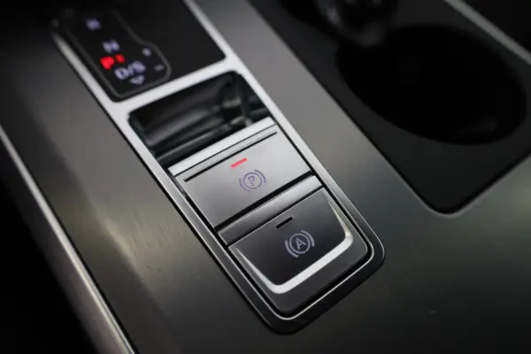 Audi A6 Avant 40 TDI S line S tronic 41