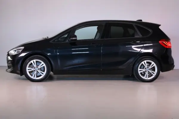 BMW 225xe Active Tourer Advantage 12