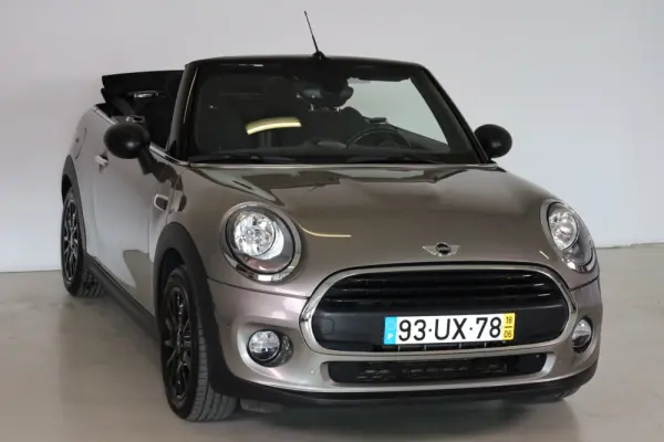 MINI Cabrio One Sport Edition 7