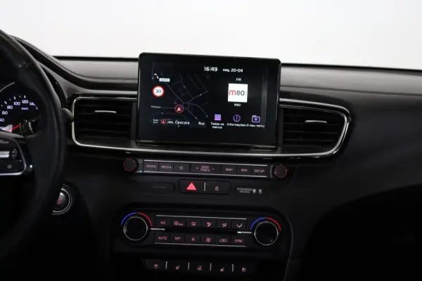 Kia Ceed 1.4 T-GDI TX+SRF 7DCT 6