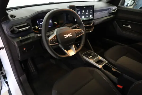 Dacia Duster 1.6 Hybrid Journey 22