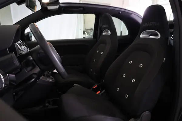 Abarth 595C 1.4 T-Jet 595 6