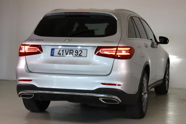 Mercedes-Benz GLC 250 d AMG Line 4-Matic 22