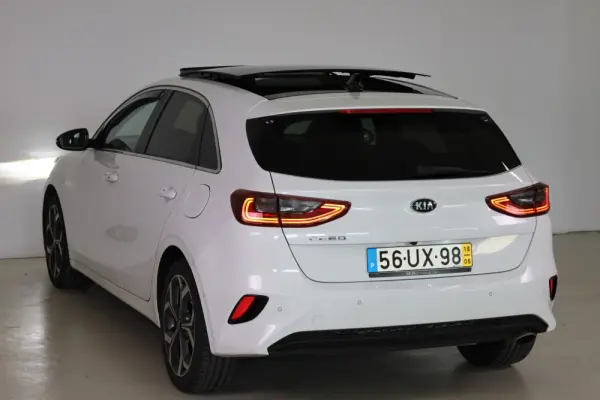 Kia Ceed 1.4 T-GDI TX+SRF 7DCT 16