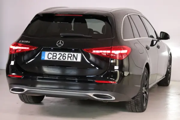 Mercedes-Benz C 300 e T 9G-TRONIC Avantgarde 17