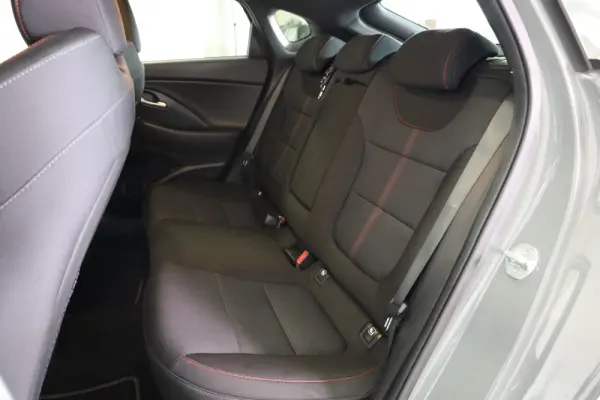 Hyundai i30 Fastback 1.0 T-GDi N-Line DCT 30
