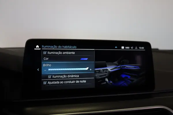 BMW 530 e Pack Desportivo M 36