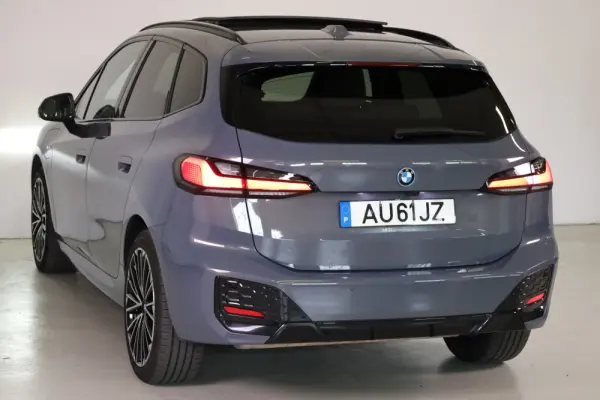 BMW 225xe Active Tourer e xDrive Pack Desportivo M 16