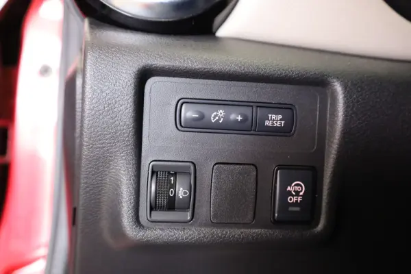 Nissan Micra 1.0 IG-T N-Connecta 38