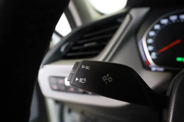 BMW 116 d Advantage Auto 34