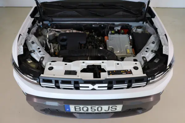 Dacia Duster 1.6 Hybrid Journey 9