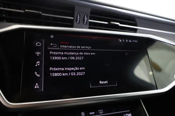 Audi A6 Avant 40 TDI S line S tronic 38