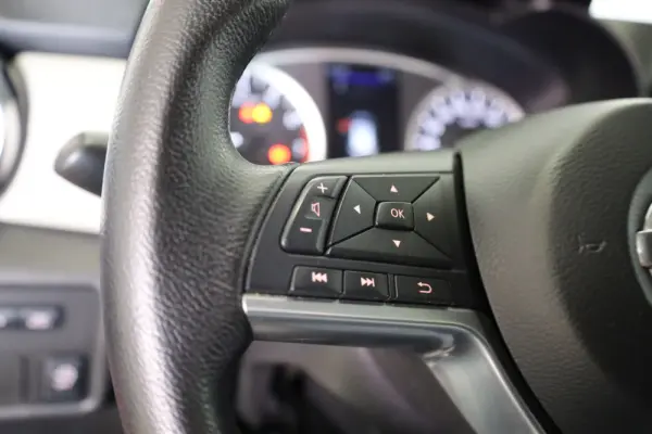Nissan Micra 1.0 IG-T N-Connecta 35
