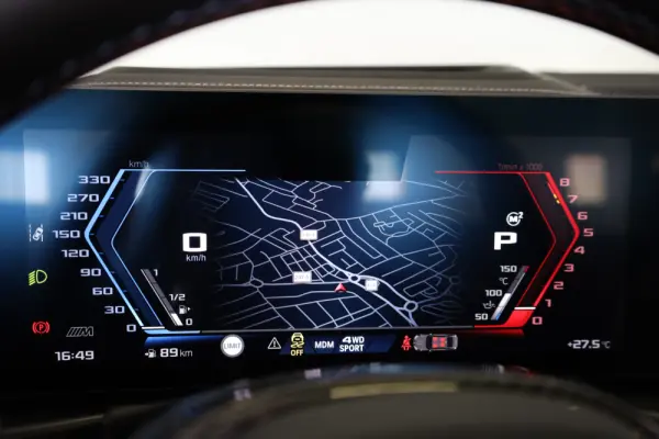 BMW M4 Competition xDrive 33