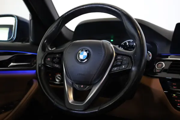 BMW 520 d xDrive Aut. Luxury Line 27