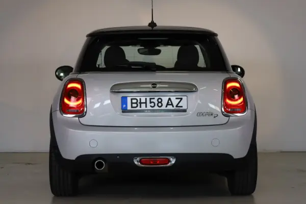 MINI 3 Portas Cooper D 13