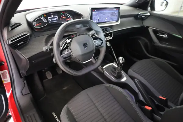 Peugeot 2008 PureTech 100 Style 25