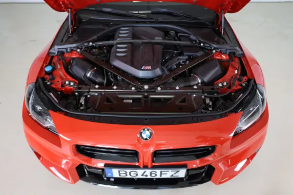 BMW M2 Auto 8