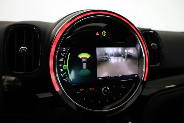 MINI Countryman Cooper SE ALL4 Auto 38