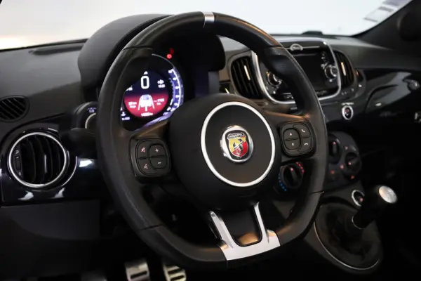 Abarth 595C 1.4 T-Jet 595 27