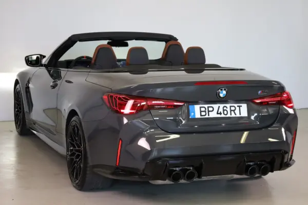 BMW M4 Competition xDrive 17