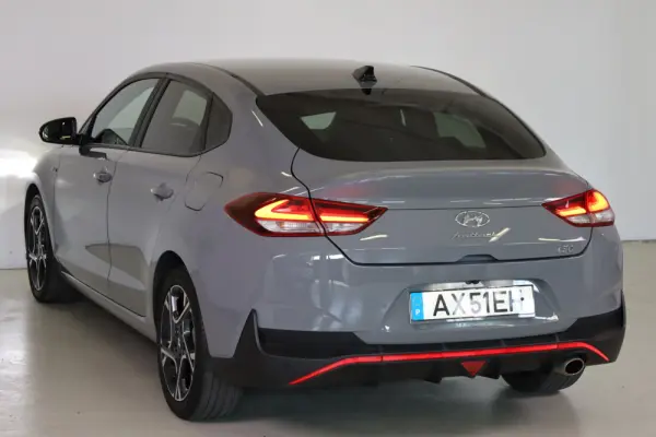 Hyundai i30 Fastback 1.0 T-GDi N-Line DCT 19
