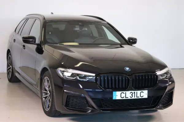 BMW 530 e Pack Desportivo M 7