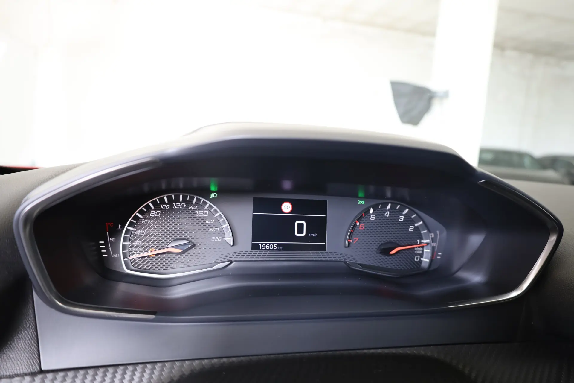 Peugeot 2008 PureTech 100 Style 26