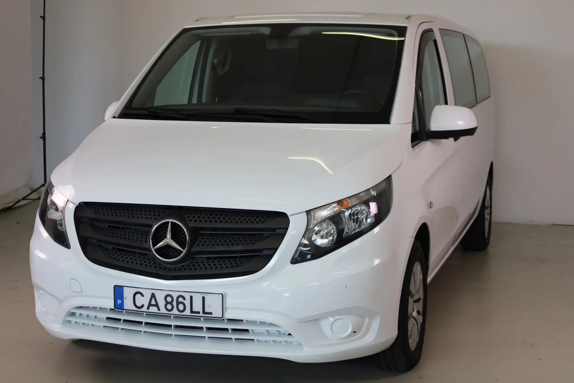 Mercedes-Benz Vito Tourer (BlueTEC) Extra-Longa PRO 3