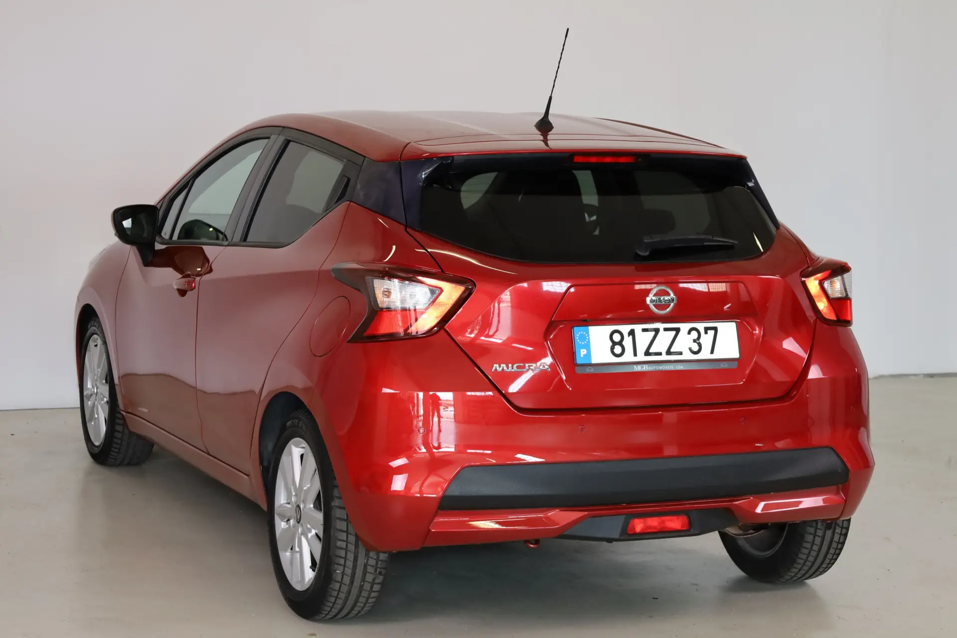 Nissan Micra 1.0 IG-T N-Connecta 18