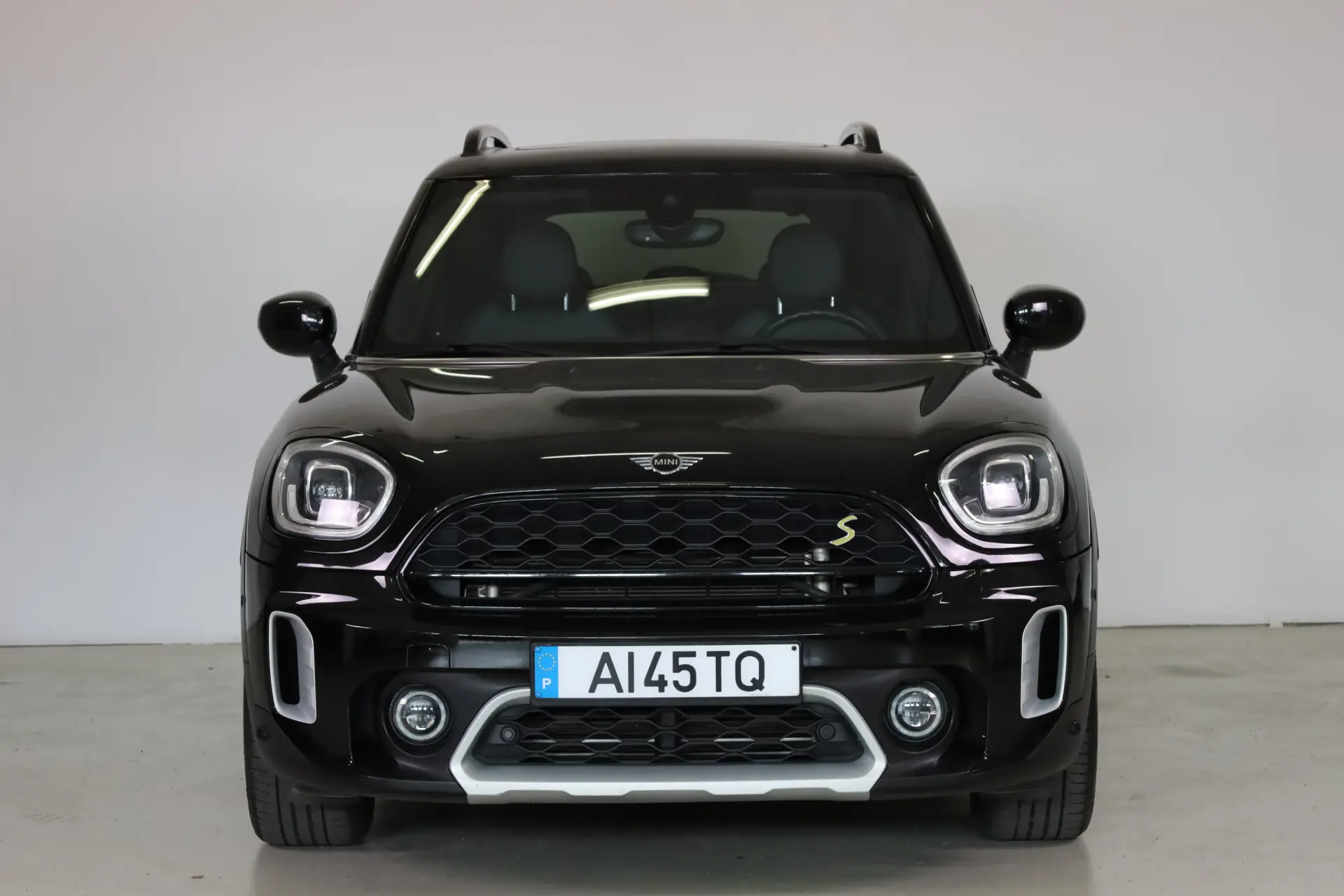 MINI Countryman Cooper SE ALL4 Auto 2