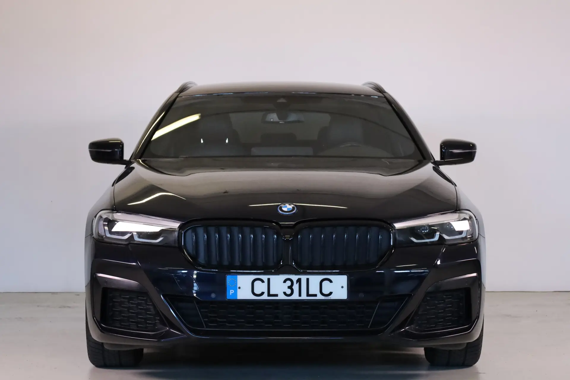 BMW 530 e Pack Desportivo M 2
