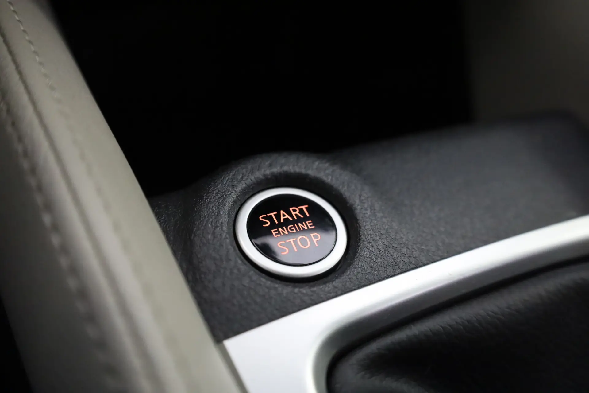 Nissan Micra 1.0 IG-T N-Connecta 34
