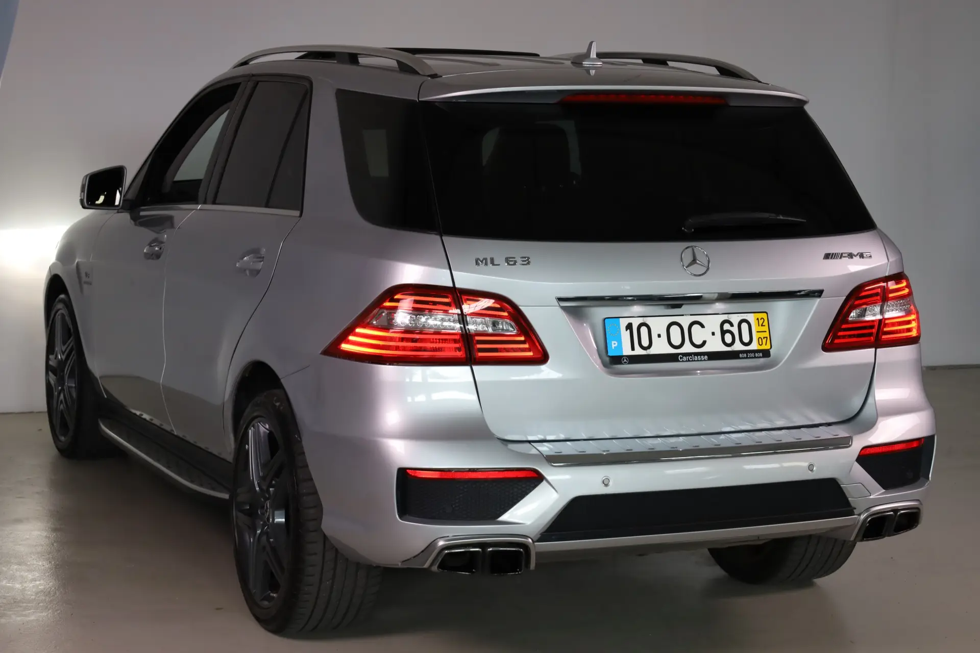 Mercedes-Benz ML 63 AMG 4Matic SpeedshiftFT 7G-TRONIC Performance Package 25