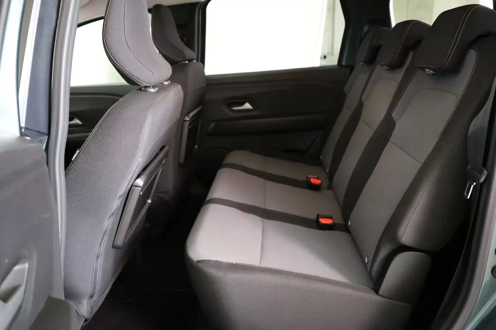 Dacia Jogger 1.0 ECO-G Extreme Bi-Fuel 26