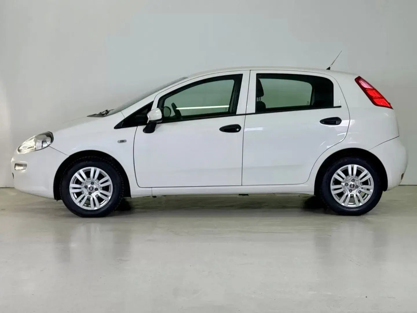 Fiat Punto 1.2 Lounge S&S 12