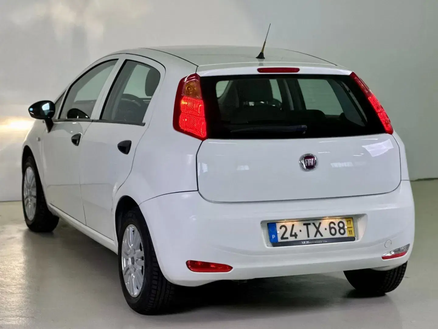 Fiat Punto 1.2 Lounge S&S 15