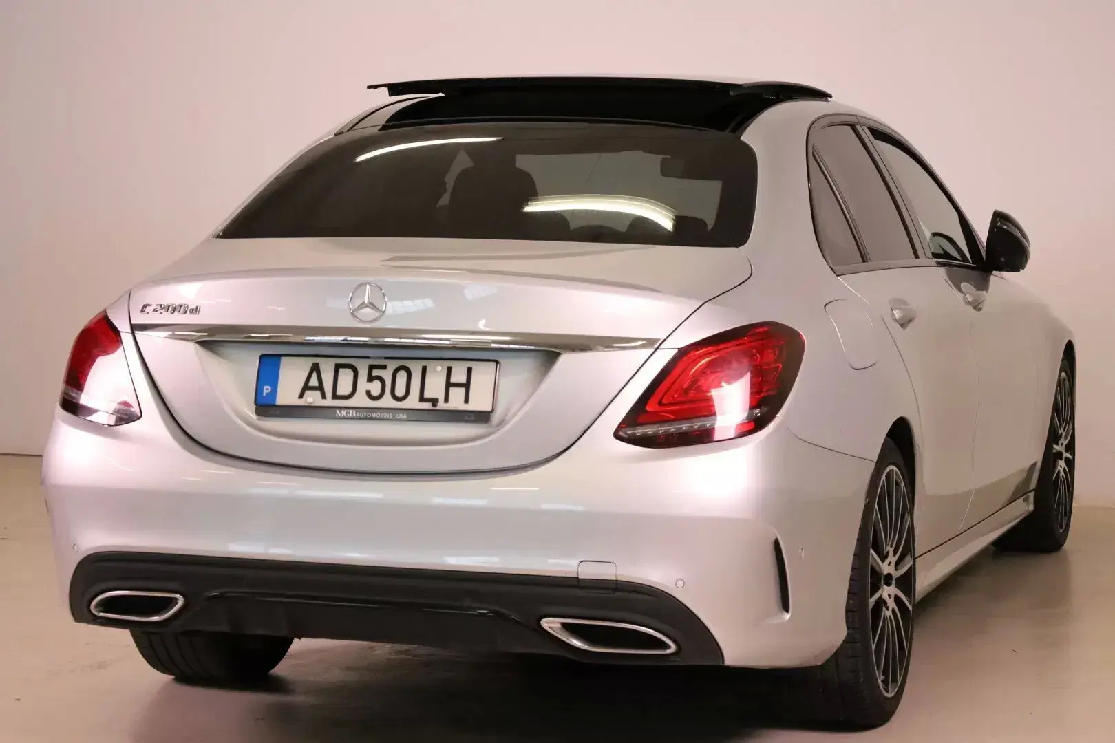 Mercedes-Benz C 200 d AMG Line Aut. 23