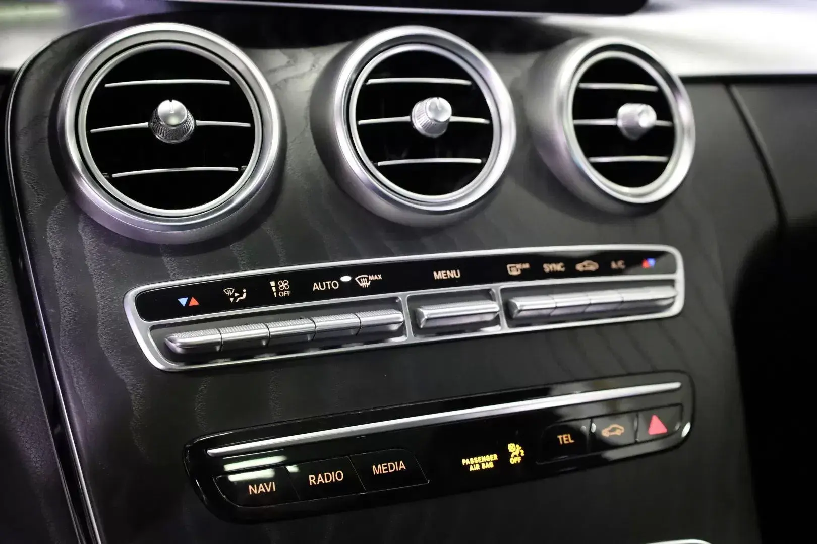 Mercedes-Benz C 200 d AMG Line Aut. 32