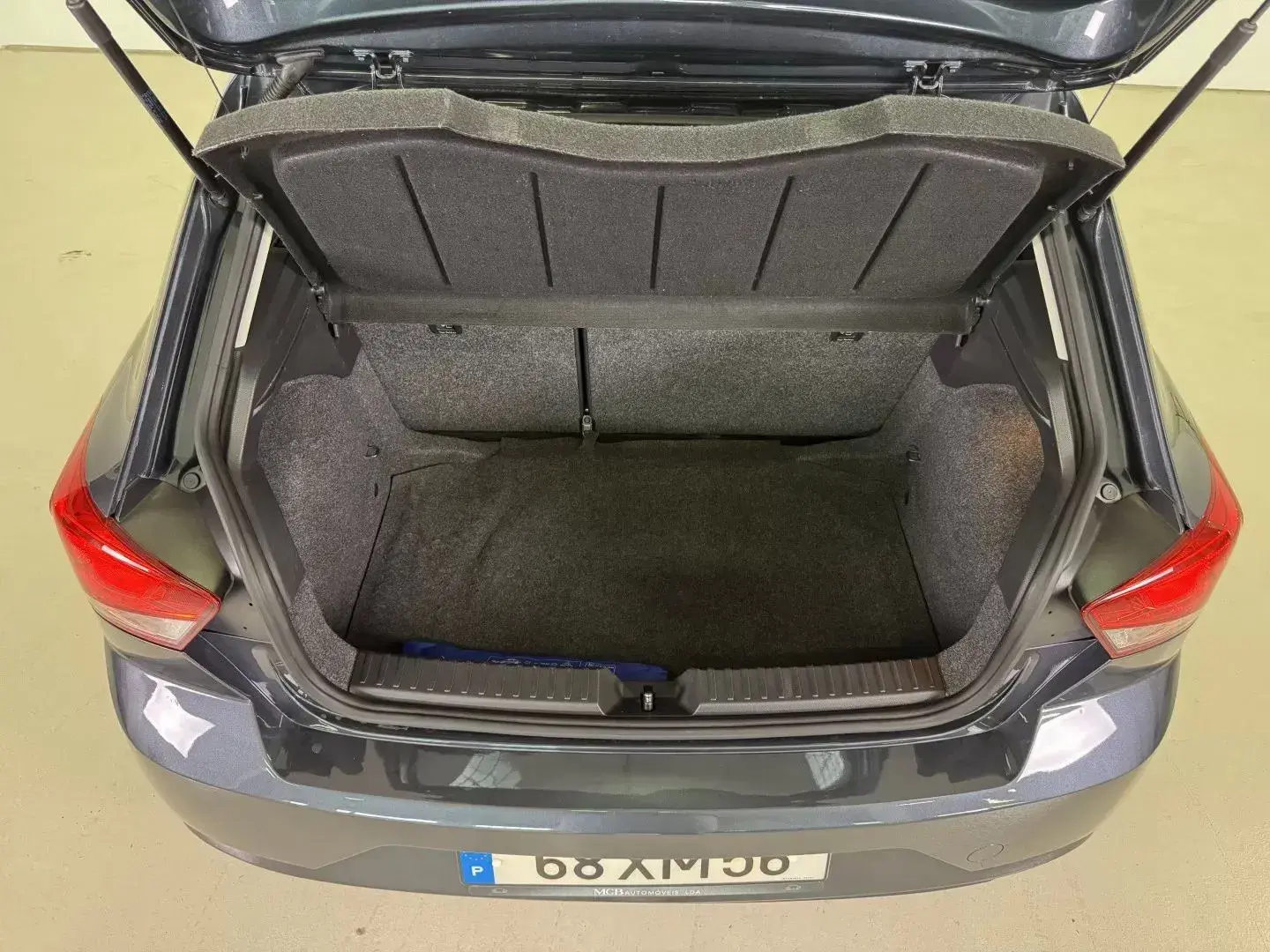 SEAT Ibiza 1.0 Reference 18