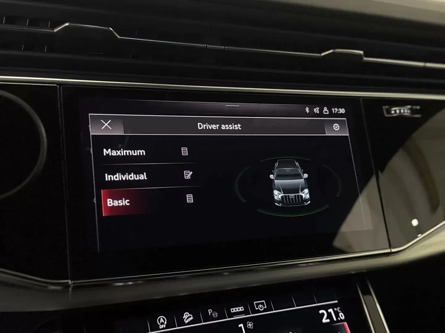 Audi SQ8 TFSI quattro Tiptronic 44